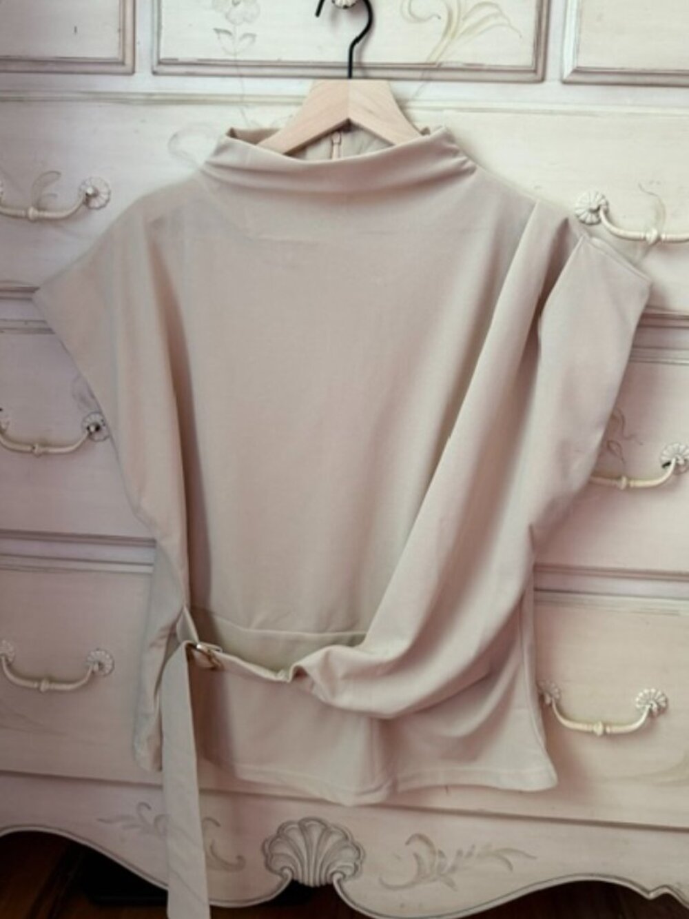 Cider Light Tan High Neck Top with Side Gathered Buckle- size XL - Picture 2 of 7